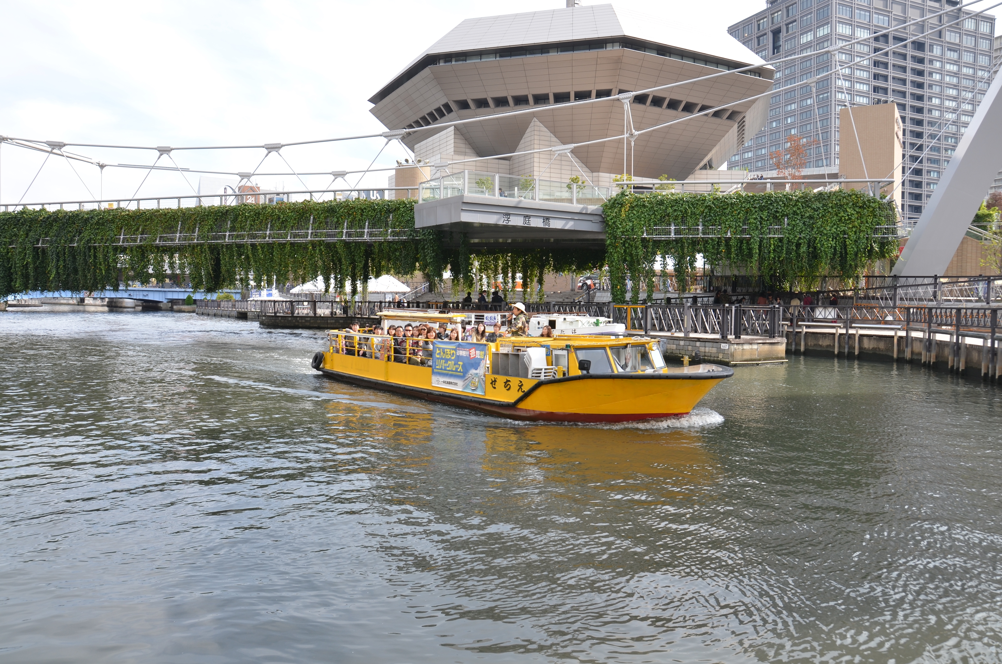 運航船「えちぜん」※運航船は予告なく変更になる場合がございます。